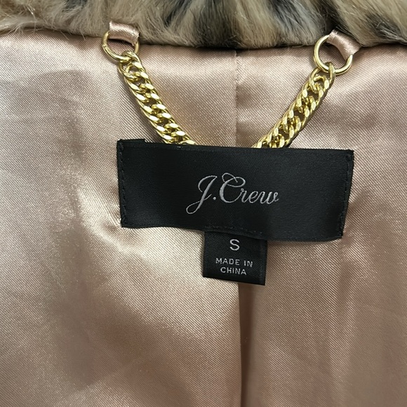 Four button faux fur J. Crew coat - Fall 2019 - Picture 7 of 11